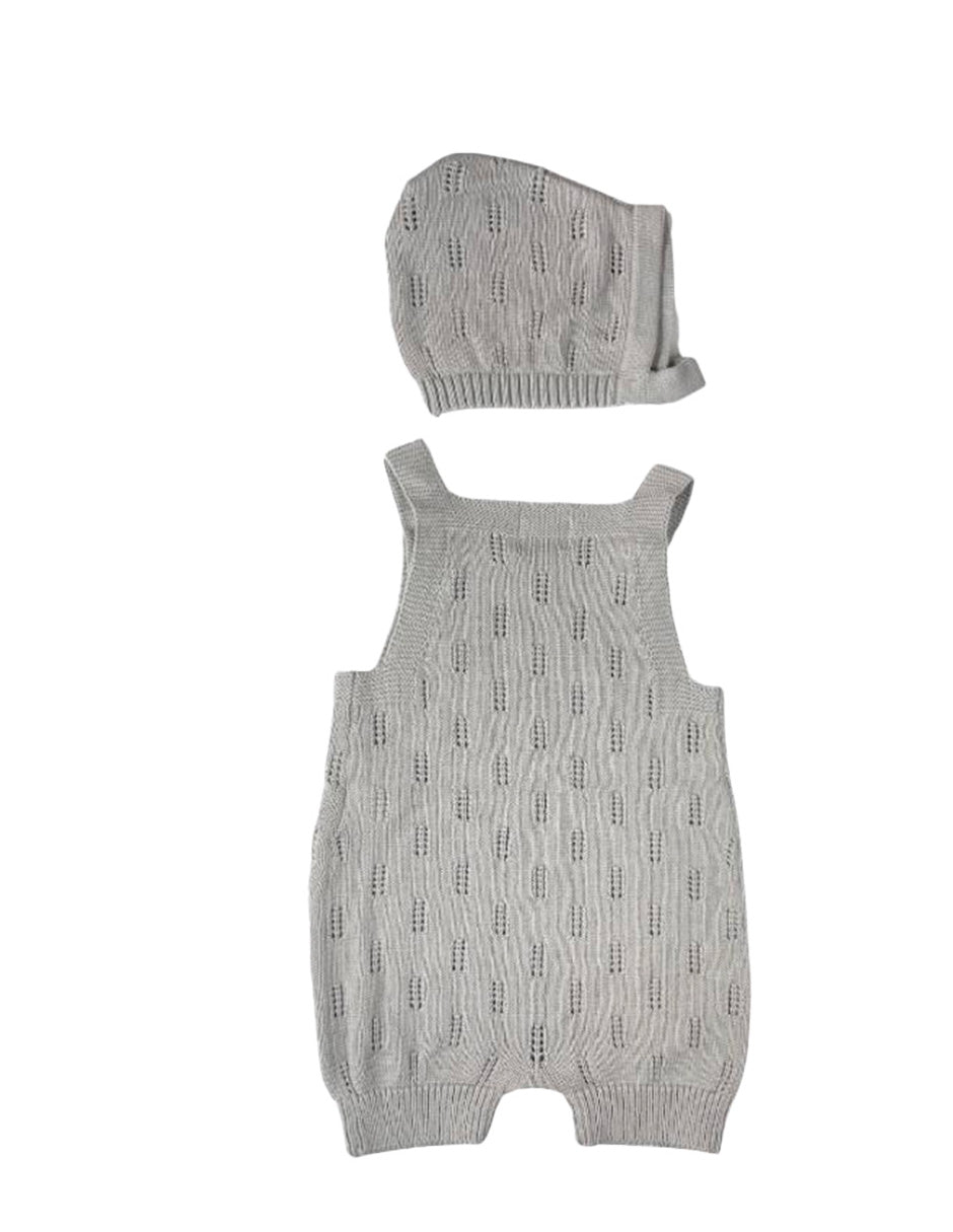 Ropa conjunto Overoll y gorro gris